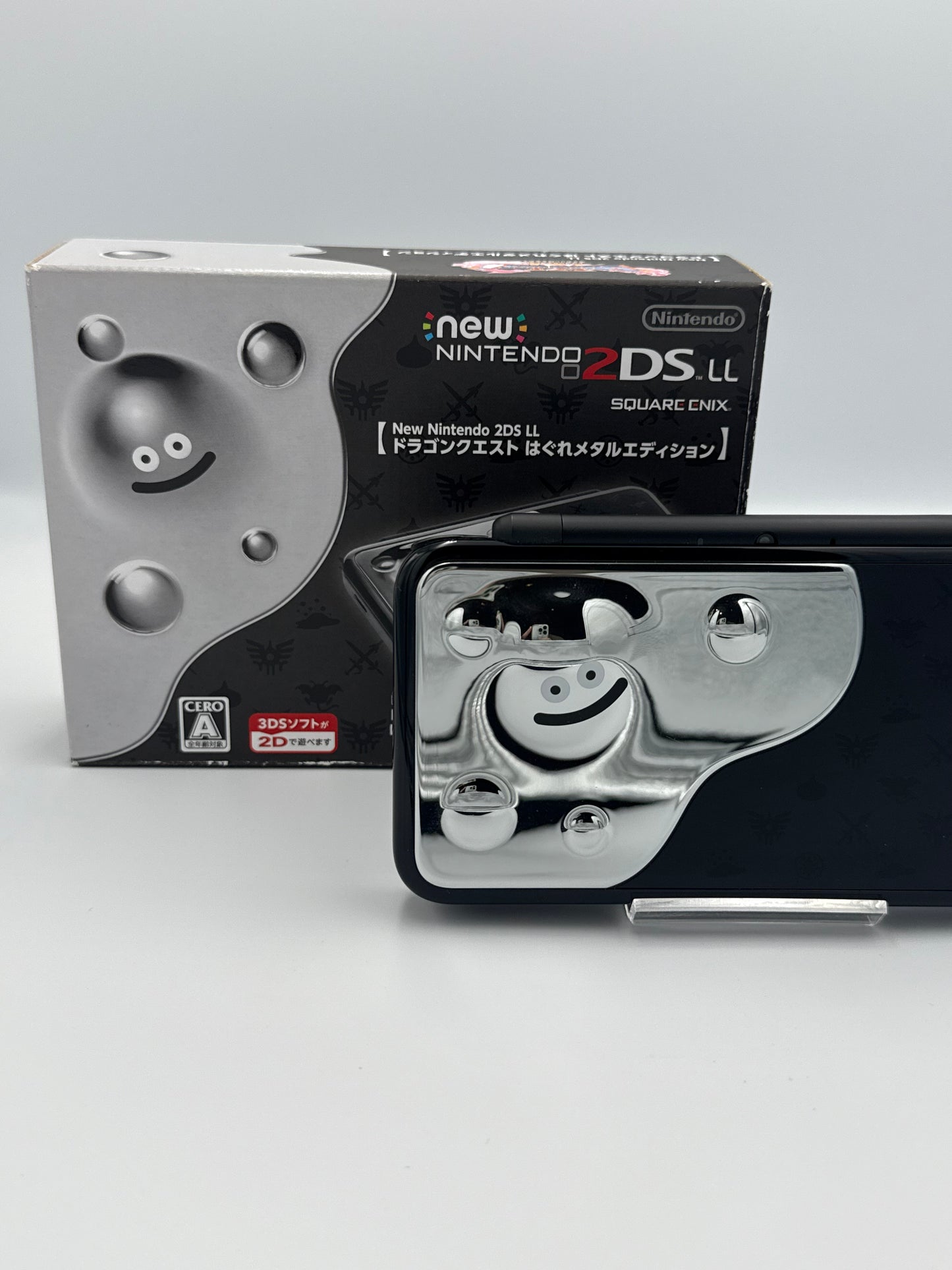 New Nintendo 2DS LL Dragon Quest Hagure Metal Edition – Complete in Box