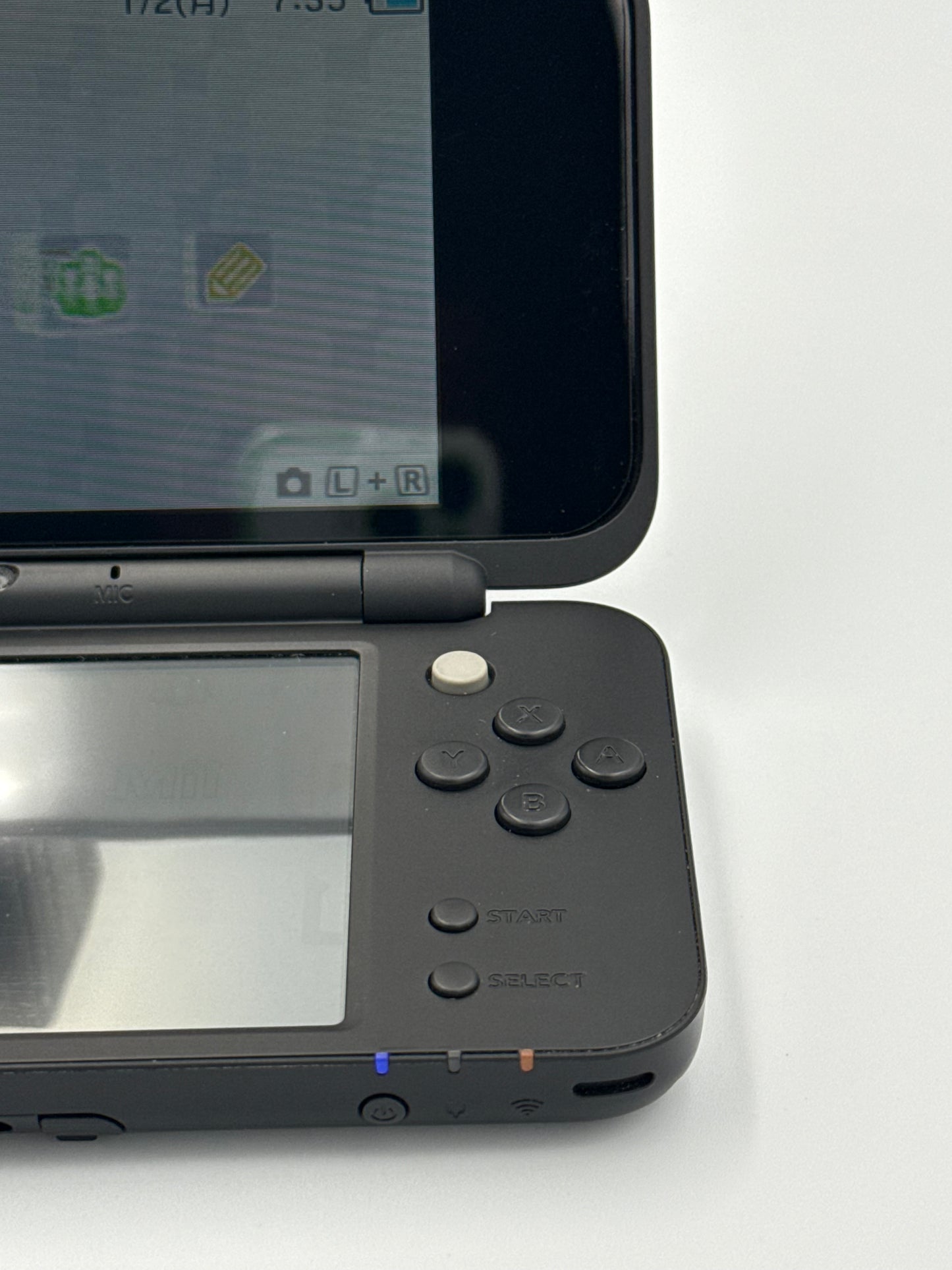 New Nintendo 2DS LL Dragon Quest Hagure Metal Edition – Complete in Box