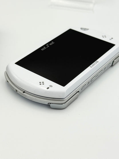 Sony PSP Go - White