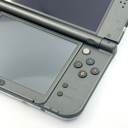 New Nintendo 3DS LL – Monster Hunter 4G Special Pack