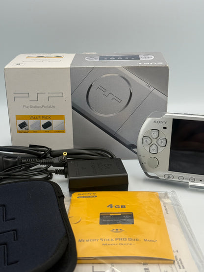 Sony PSP-3000 Mystic Silver Value Pack 🇯🇵