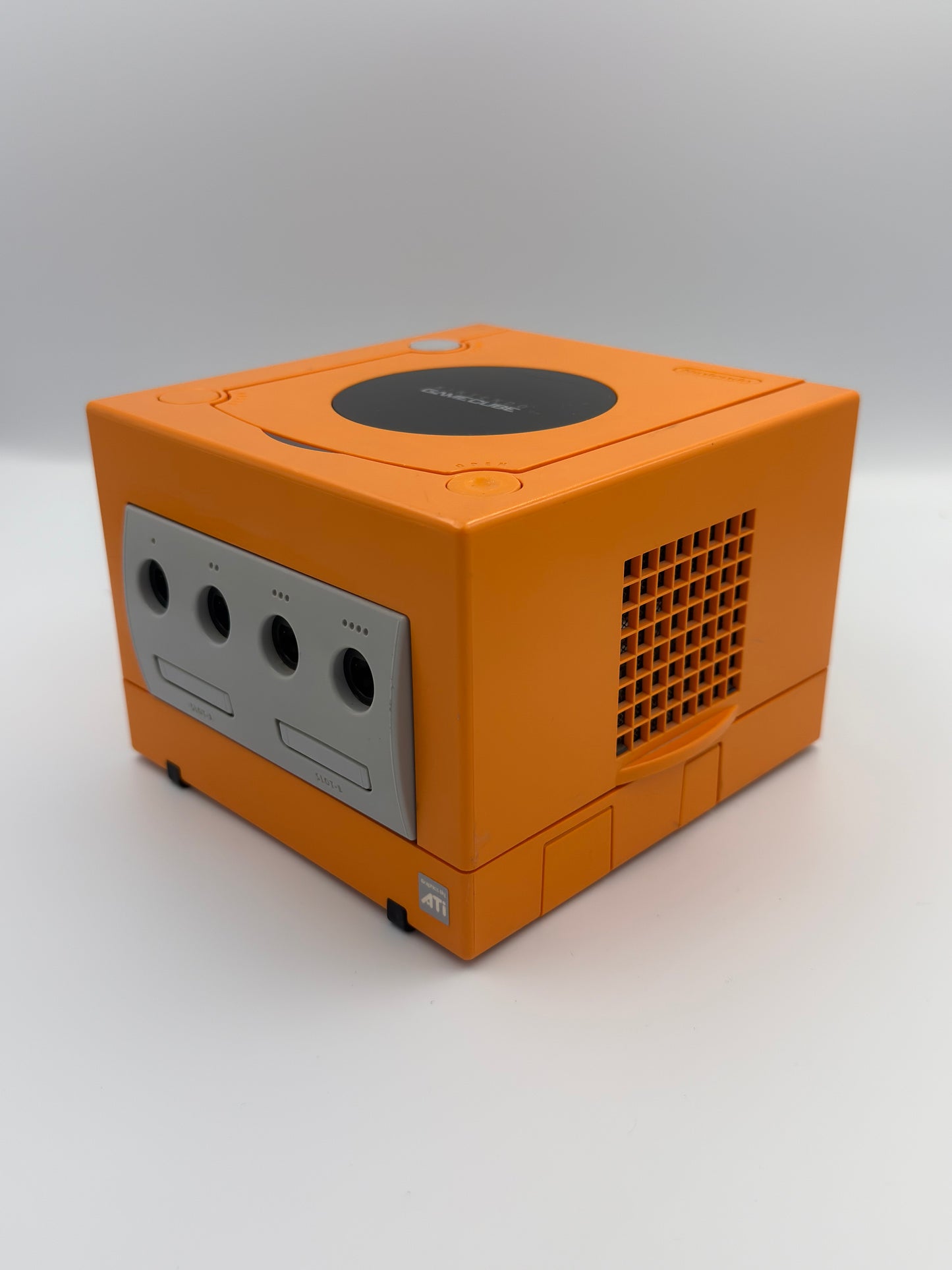 Nintendo GameCube – Silver / Orange / Black