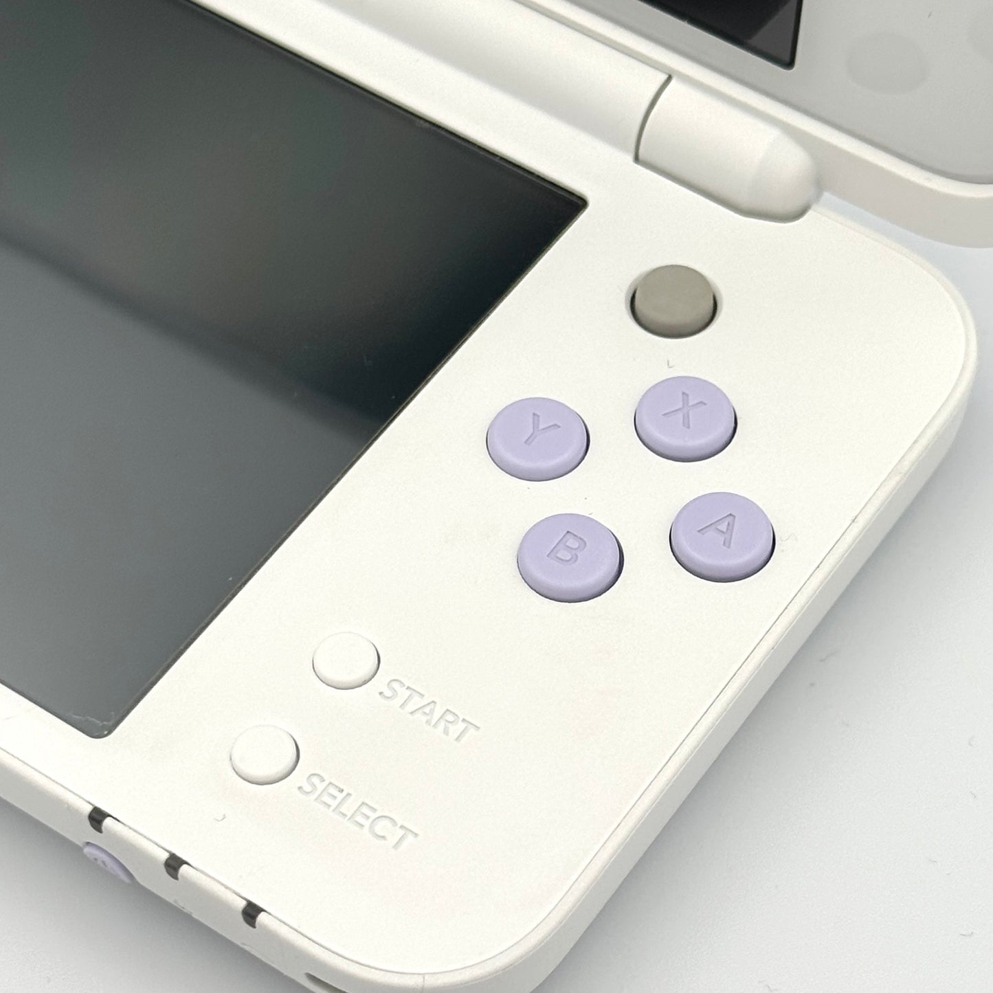 New Nintendo 2DS LL – White & Lavender