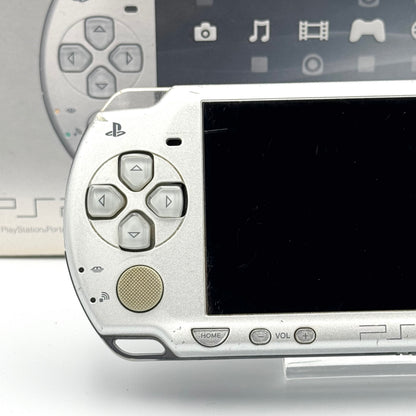 PSP 2000 – Argent Glacé - Grade B