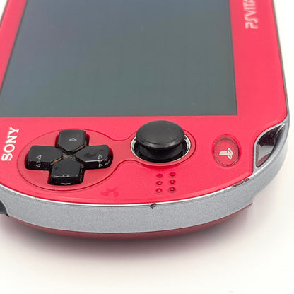 PS Vita 1000 – Red