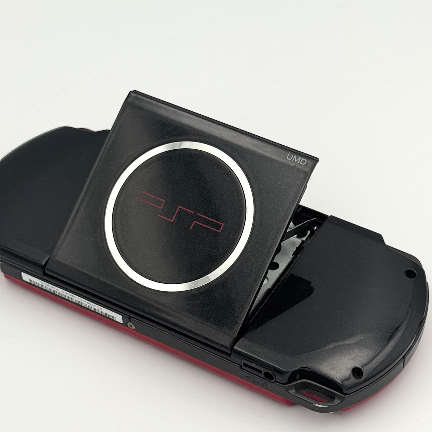 PSP-3000 – Rouge / Noir - Grade B