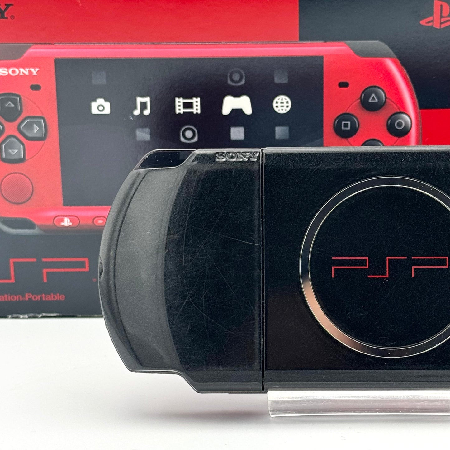 PSP 3000 – Red / Black Value Pack