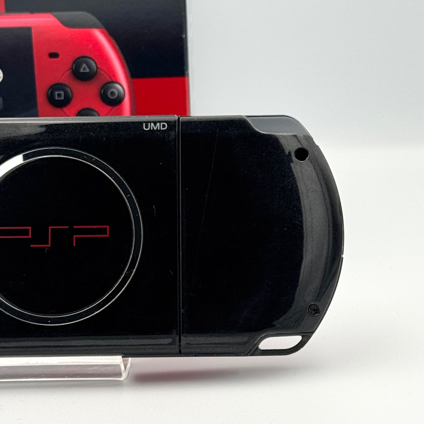 PSP 3000 – Red / Black Value Pack