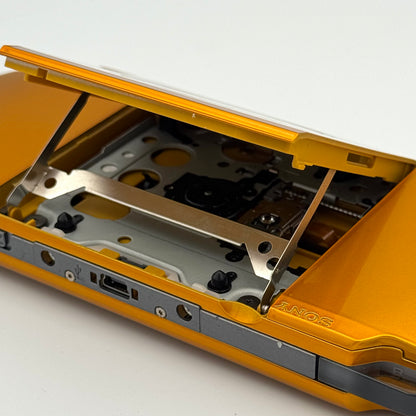 PSP-3000 – Gold Edition
