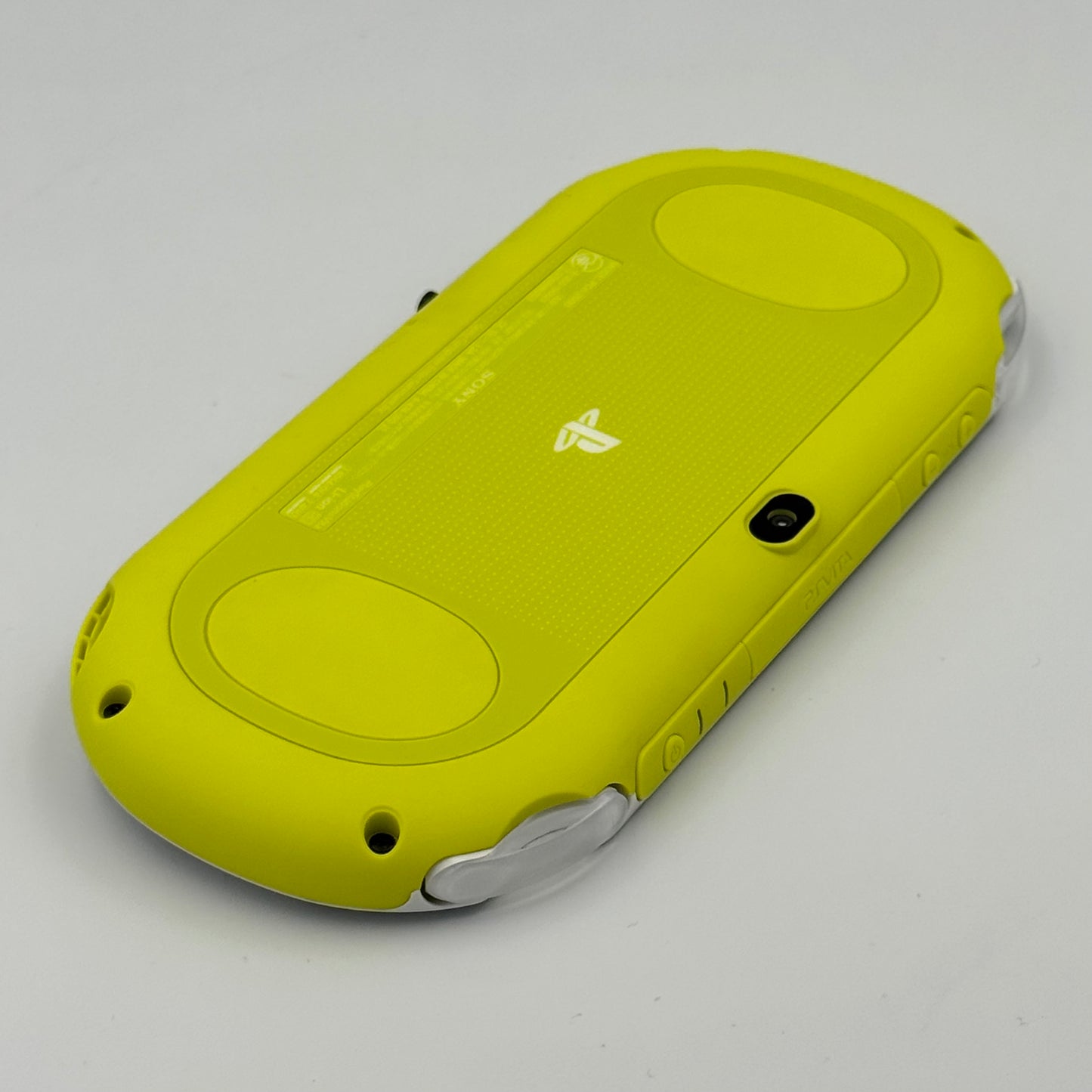 PS Vita 2000 – Yellow / White