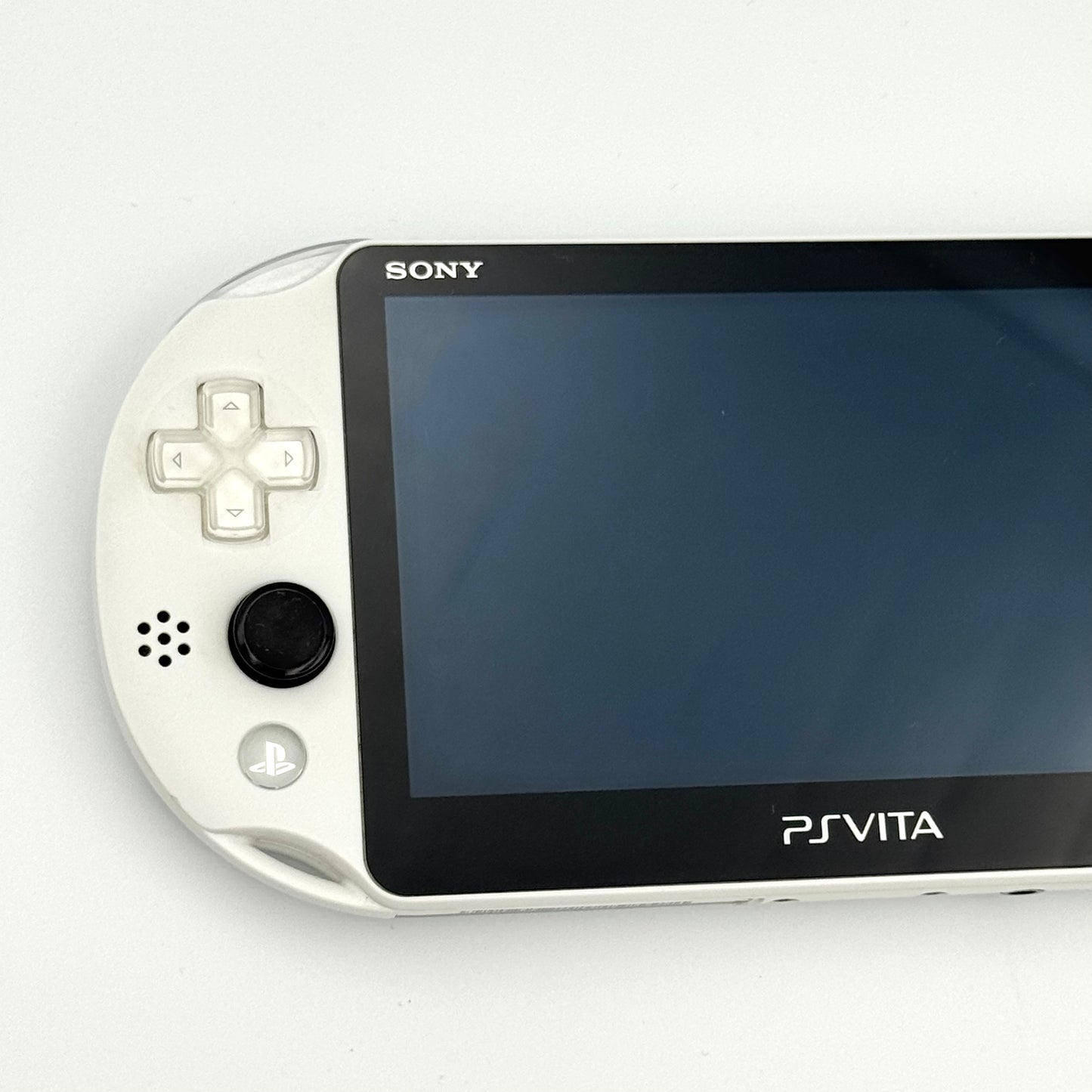 PS Vita 2000 ホワイト – ソニー