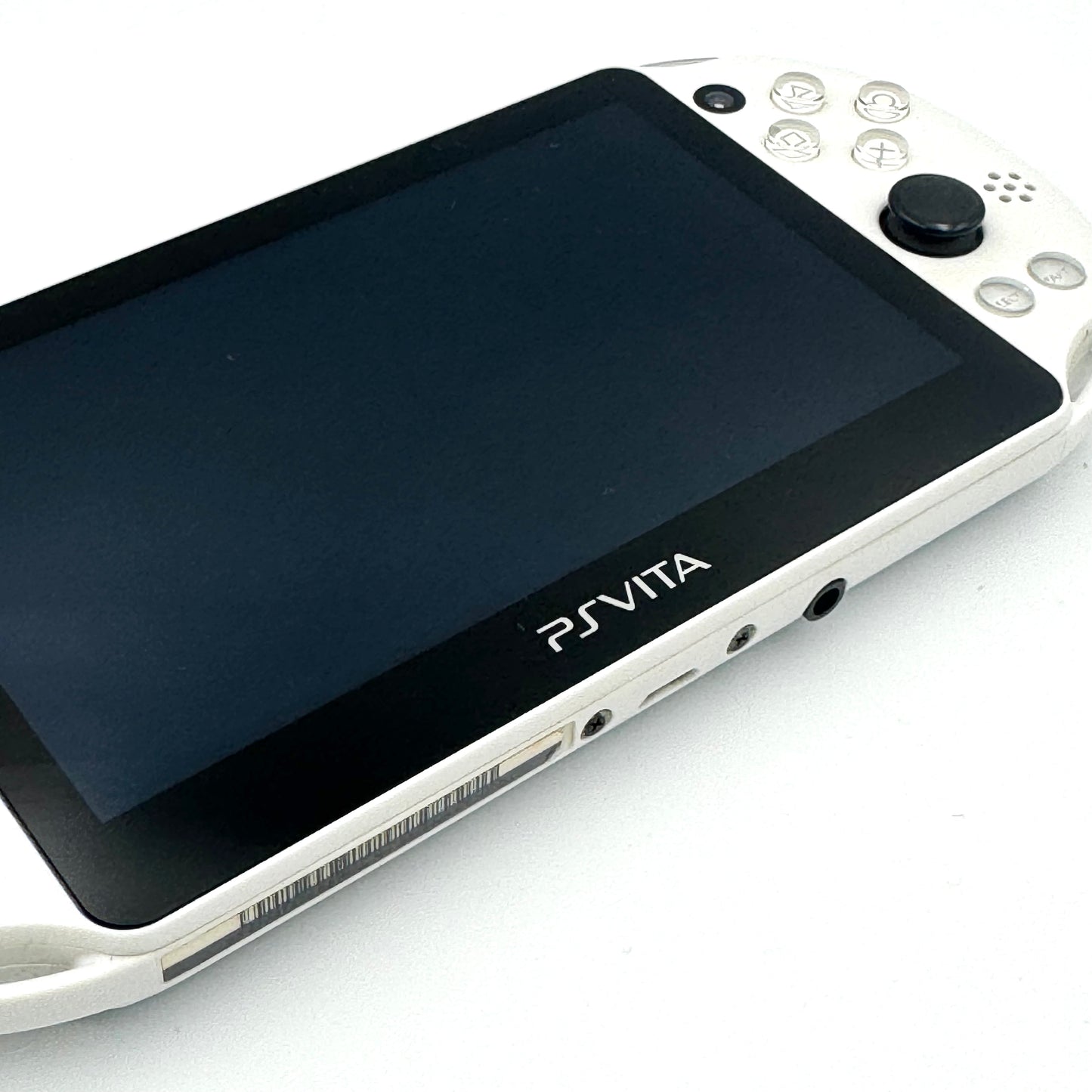 PS Vita 2000 ホワイト – ソニー