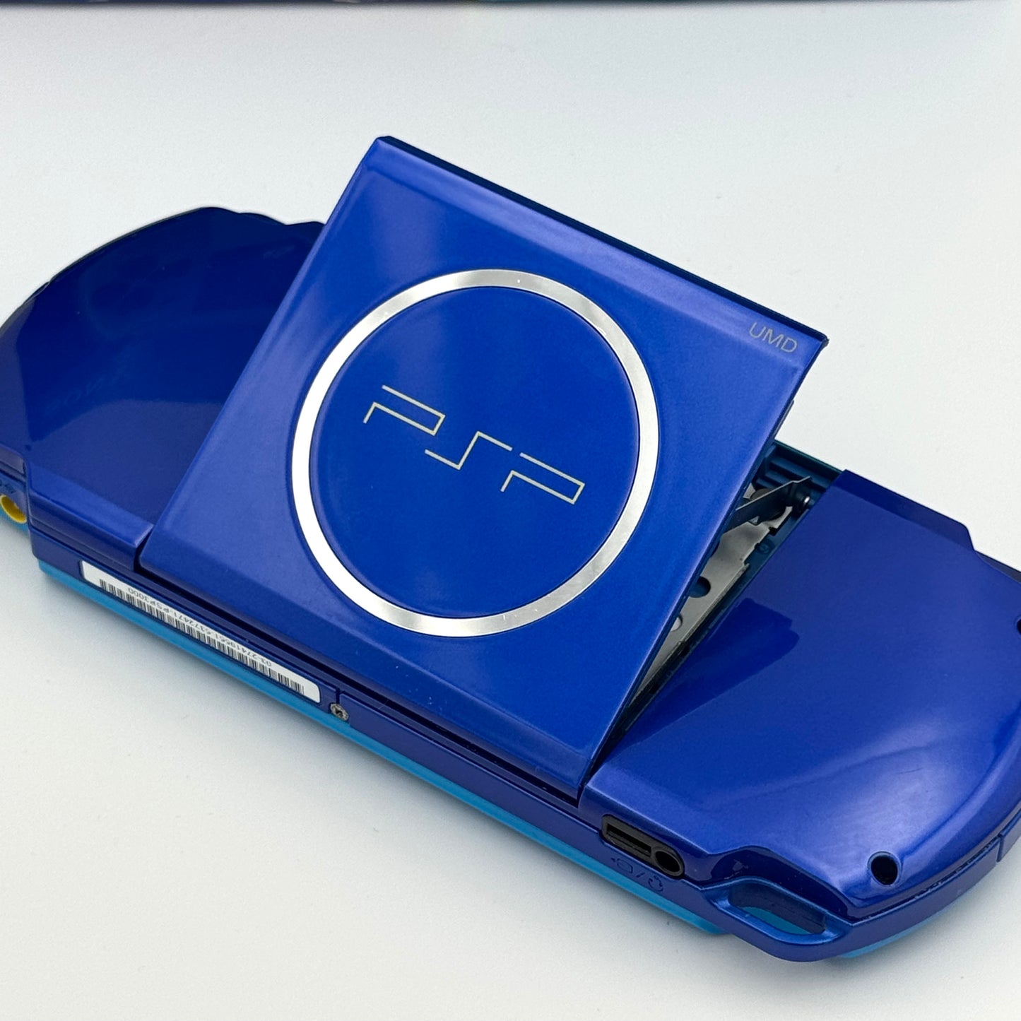 PSP 3000 Sky Blue / Marine Blue Value Pack