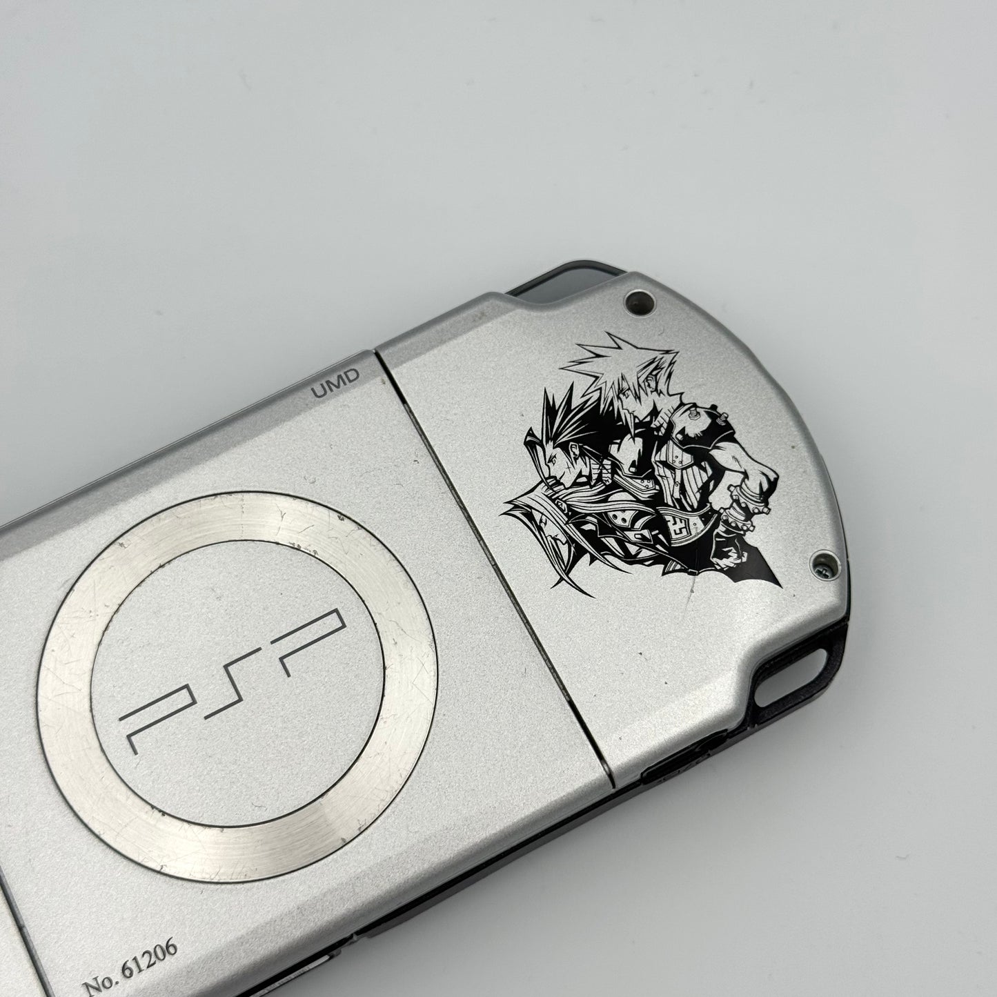 Sony PSP 2000 Final Fantasy VII 10th Anniversary Edition