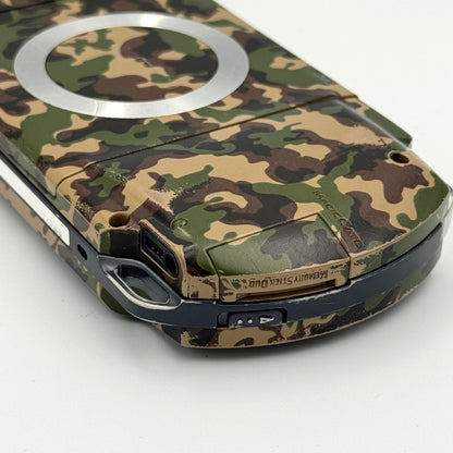 PSP 1000 - Édition Camouflage Metal Gear Solid