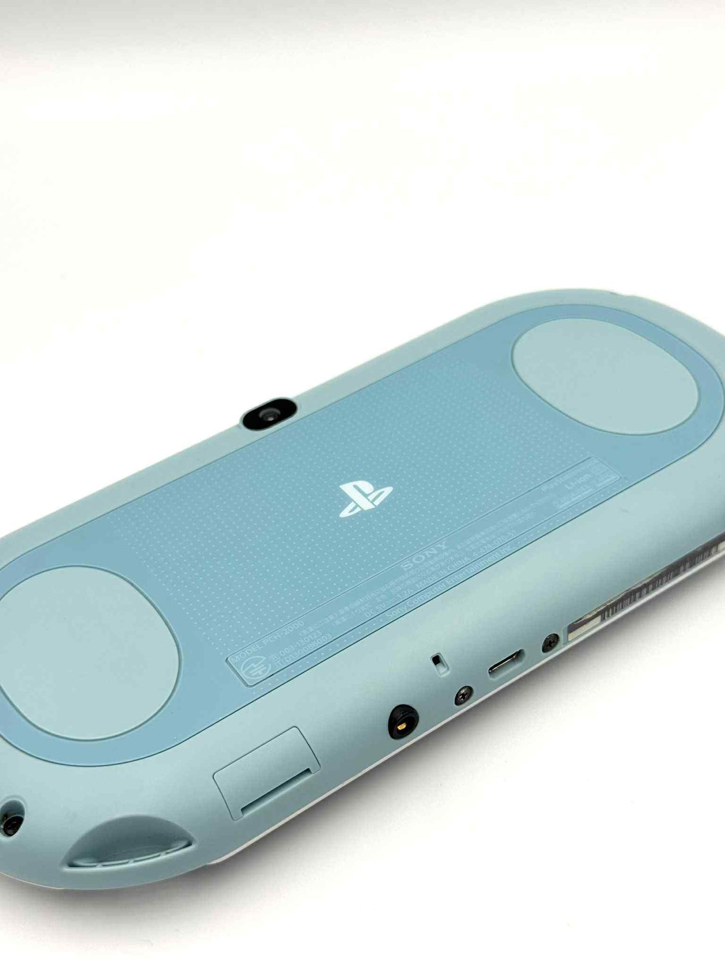 PS Vita 2000 – Blanche et bleu clair🇯🇵 