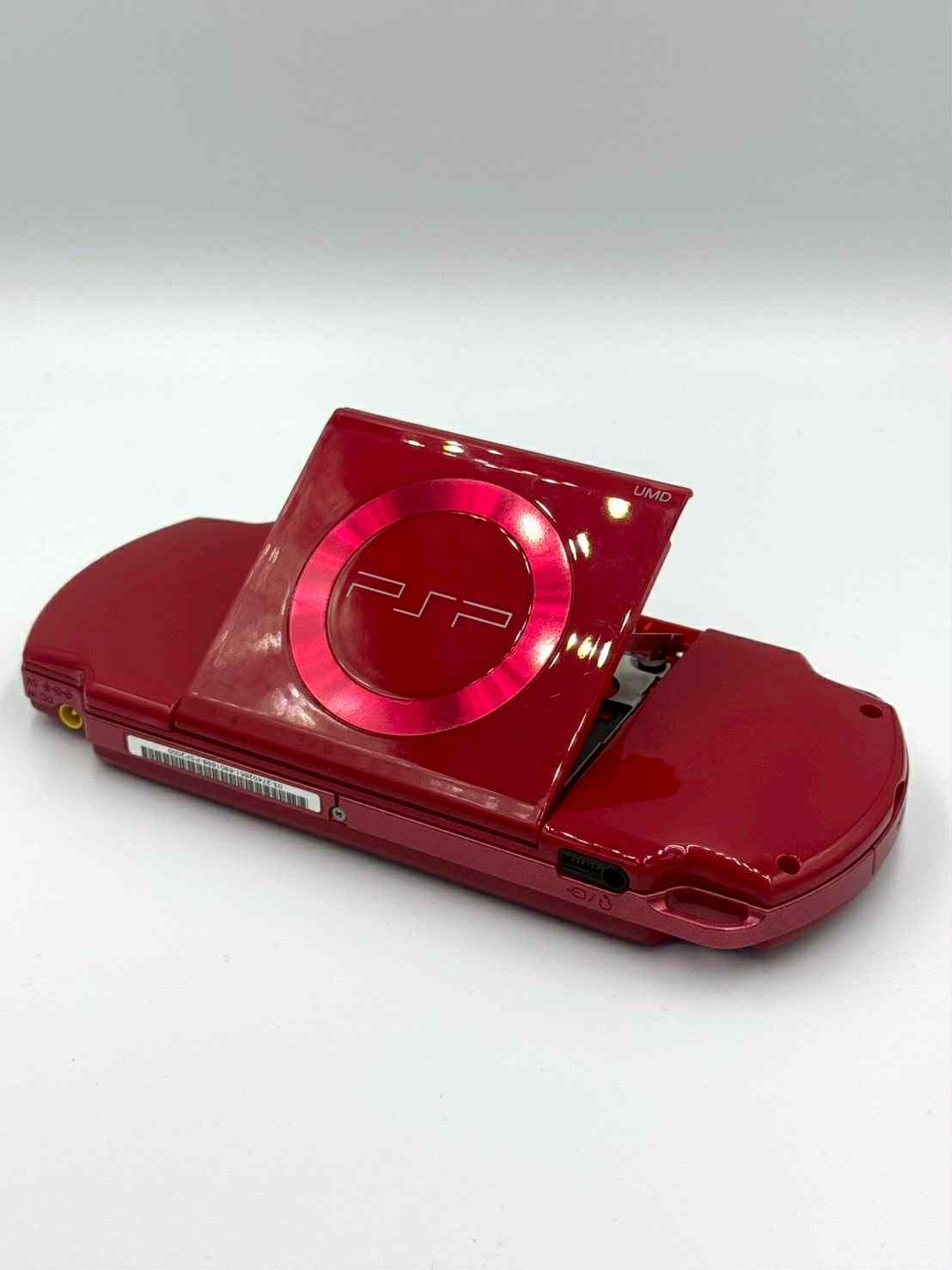 Sony PSP-2000 – Rouge 