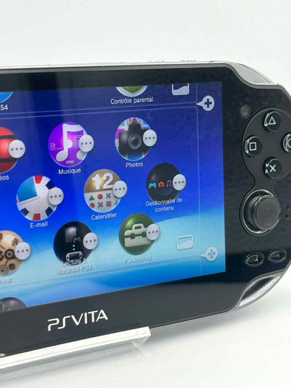 PS Vita 1000 – Entièrement noire 