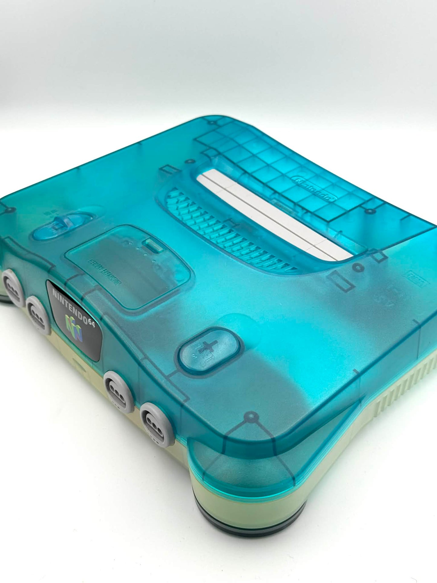 Nintendo 64 Clear Blue – Japanese Edition