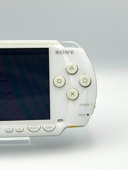 PSP 1000 – セラミック・ホワイト バリューパック（コンプリート） 