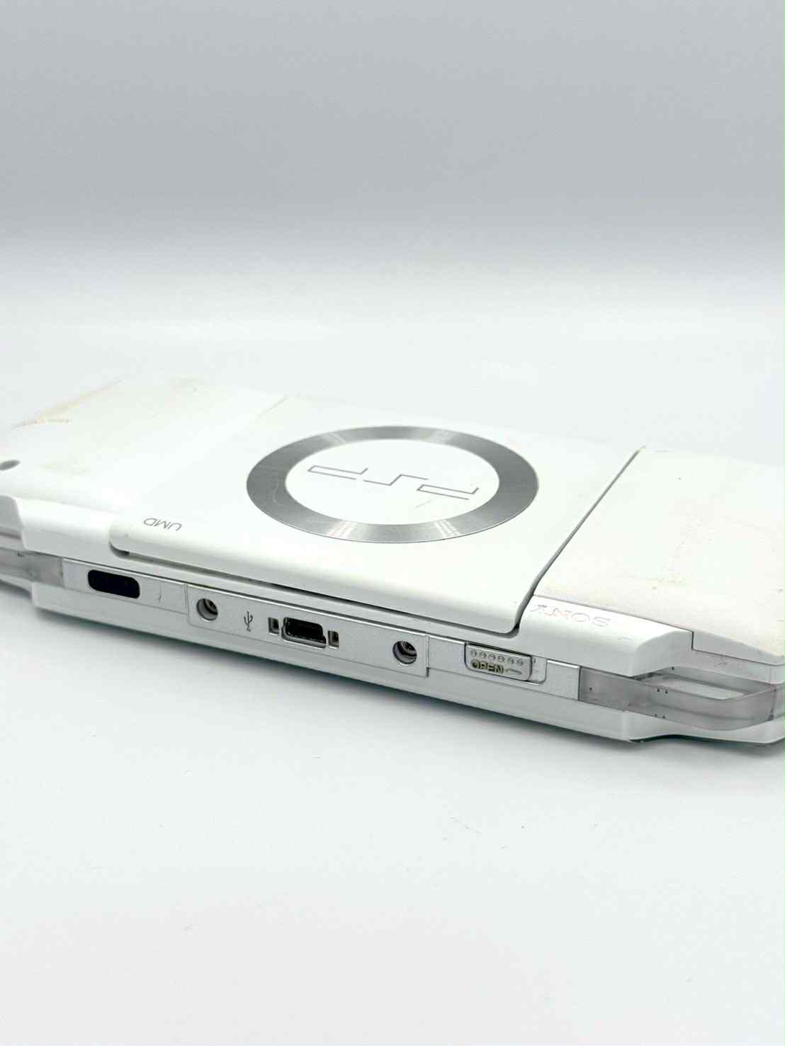 🤍 Sony PSP-1000 – Ceramic White – Tokyo Retro