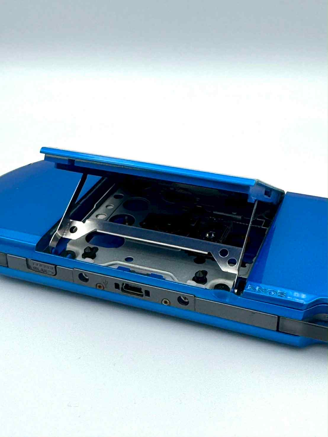 PSP-3000 – Bleu vif 