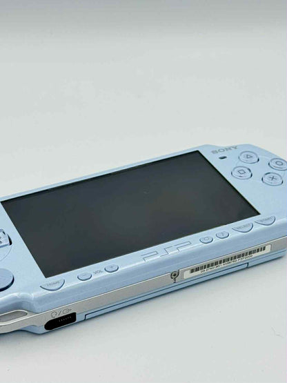 SONY PSP 2000 – Light Blue