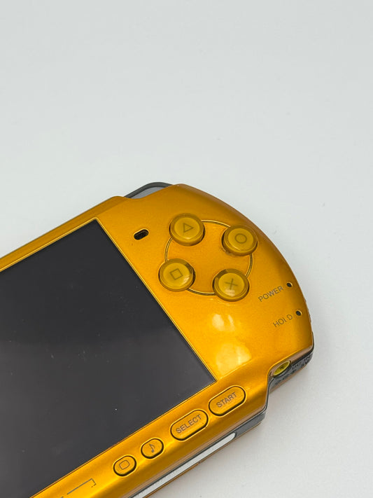 PSP-3000 – Édition Or 