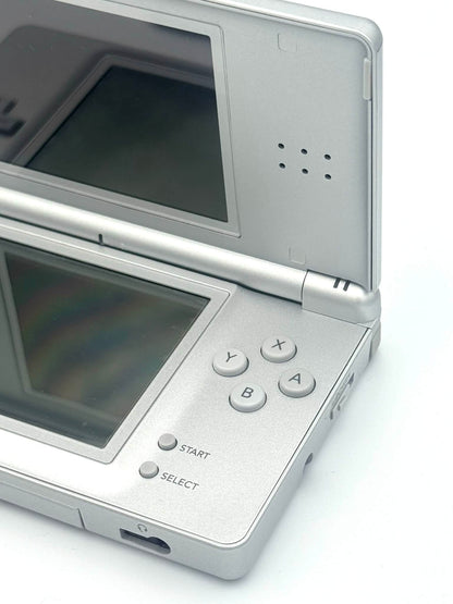 Nintendo DS Lite – Silver (Complete Box)
