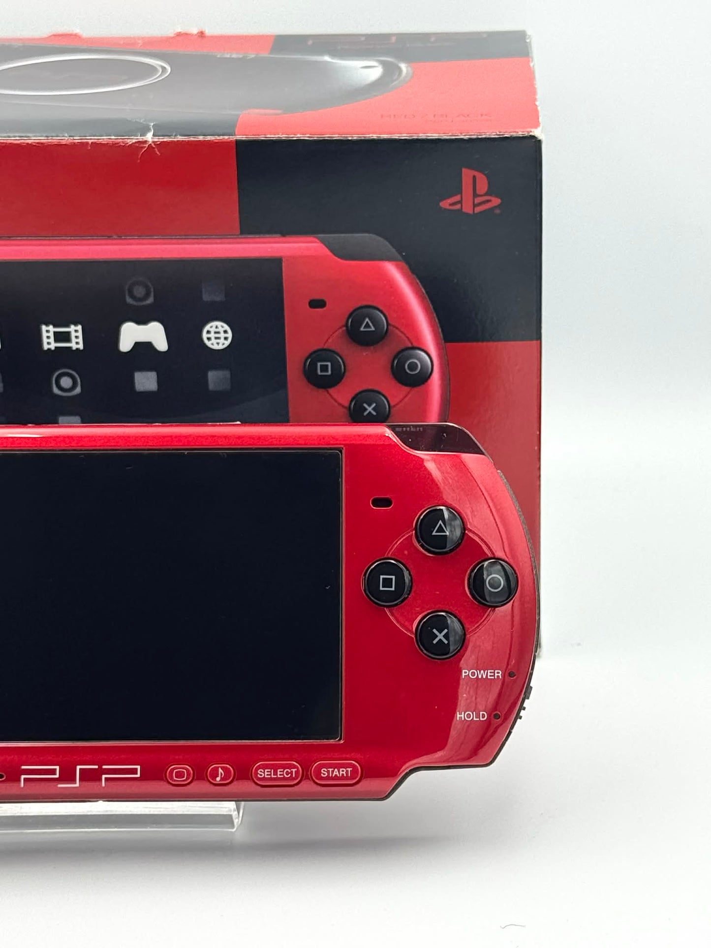 PSP 3000 – Pack Valeur Rouge/Noir (Complet) 